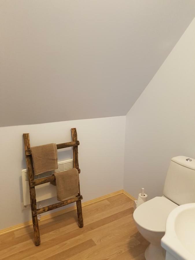 Risti Kodumajutus Apartment Lemsi Exterior foto