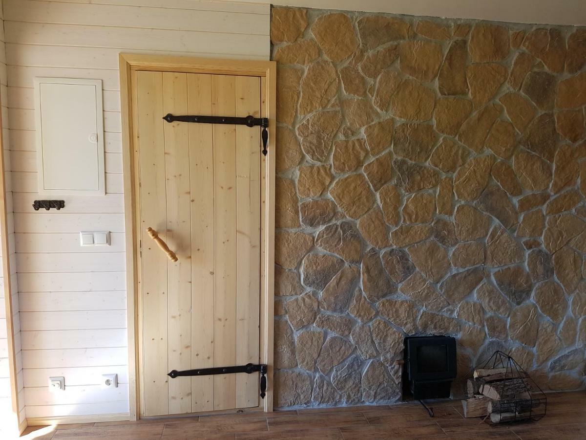 Risti Kodumajutus Apartment Lemsi Exterior foto