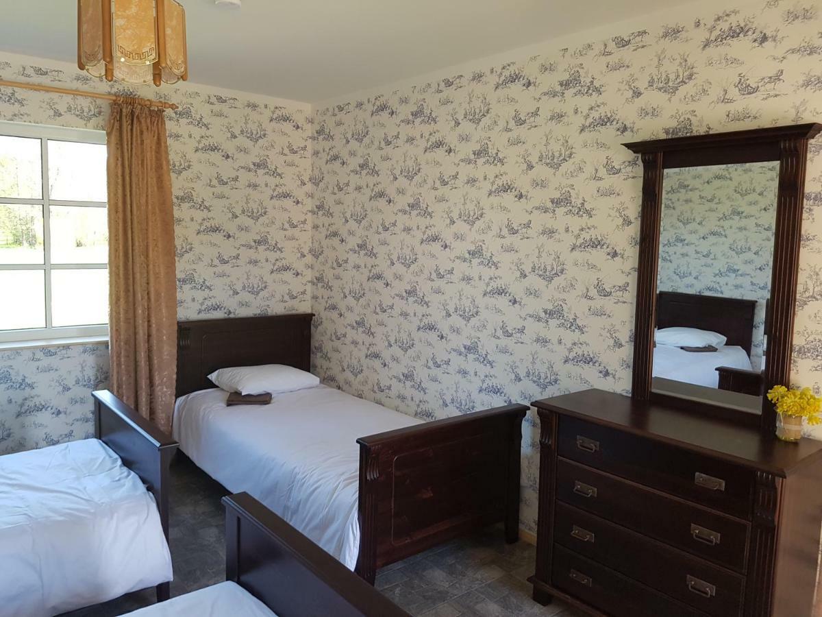 Risti Kodumajutus Apartment Lemsi Exterior foto