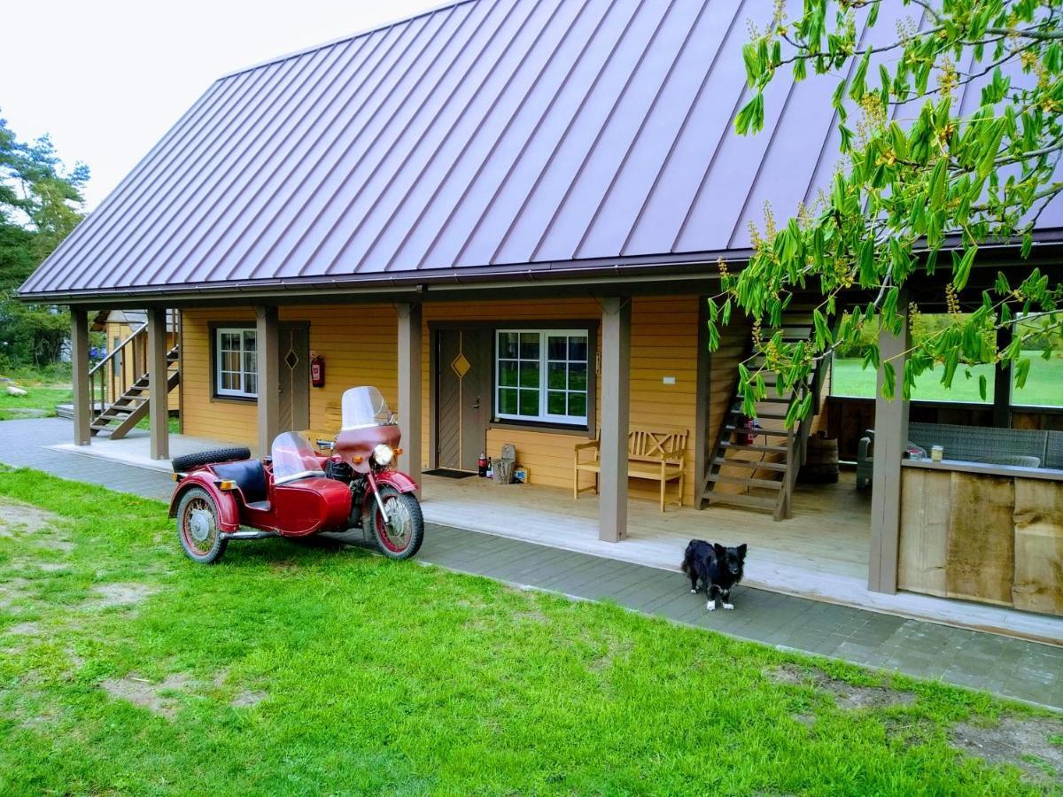 Risti Kodumajutus Apartment Lemsi Exterior foto